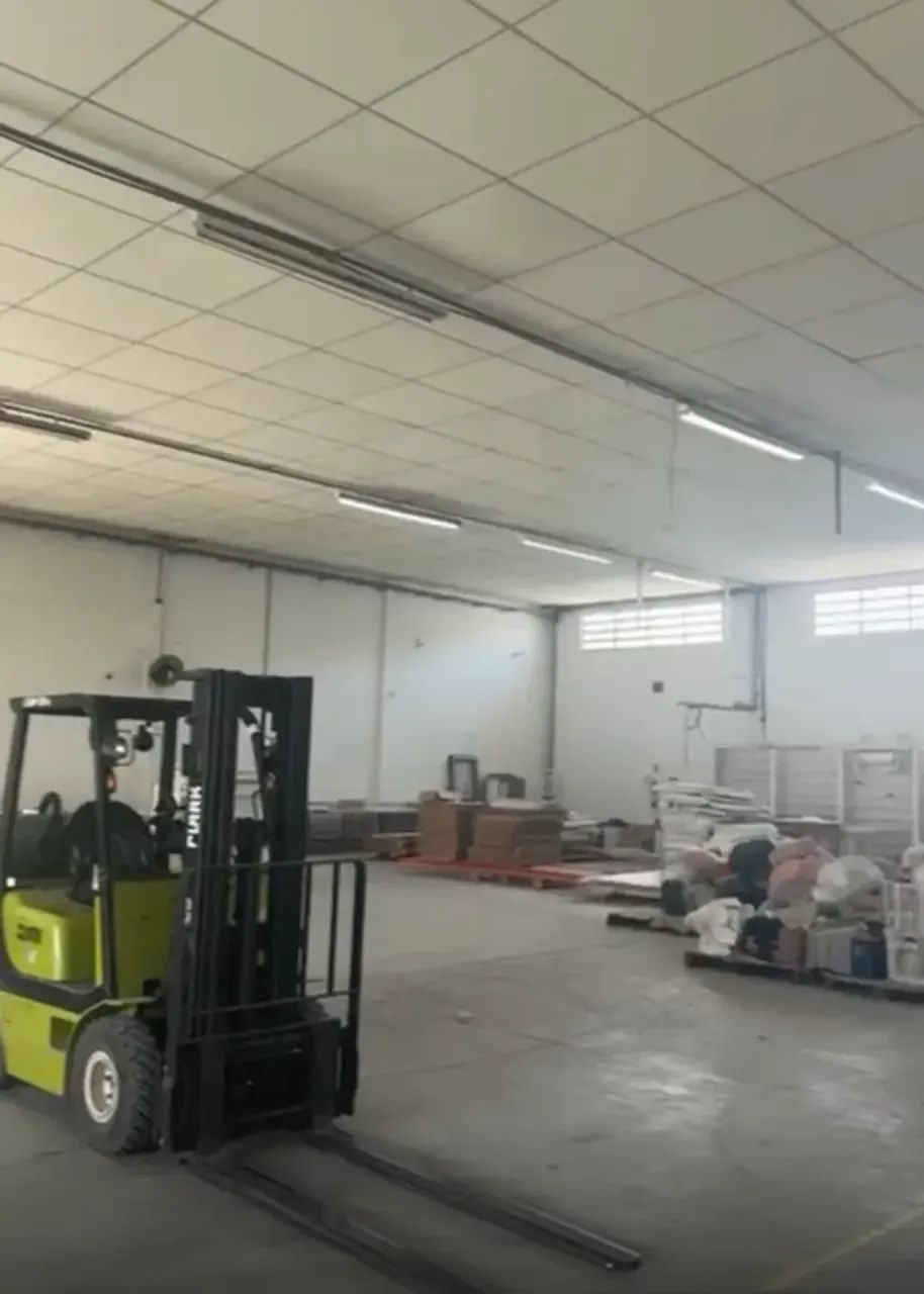 Galpões de 2.700 m2 Guabiruba Bairro Centro - Foto 3