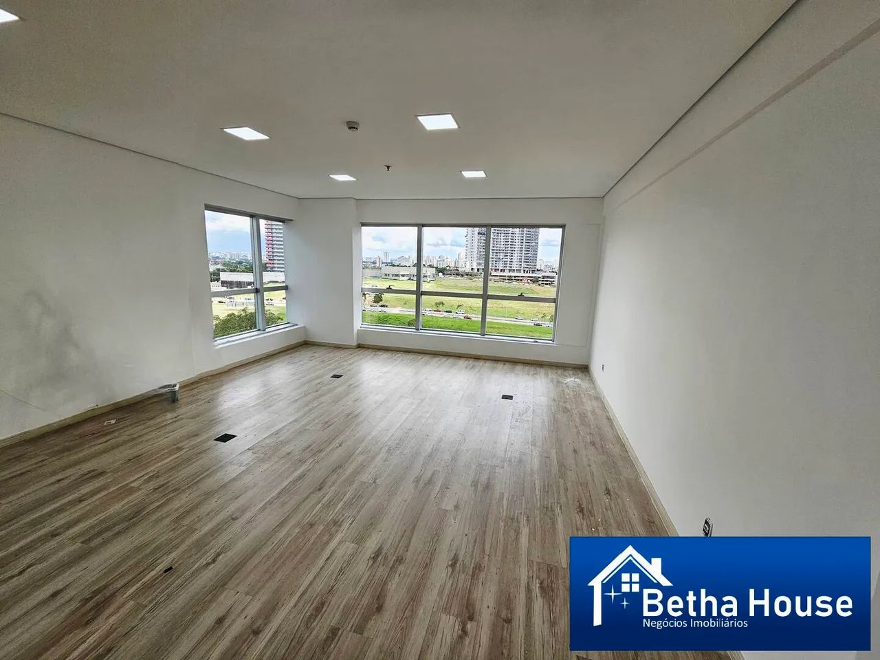 Sala Comercial com 46 m² Para Locação Em Alphaville - Foto 4