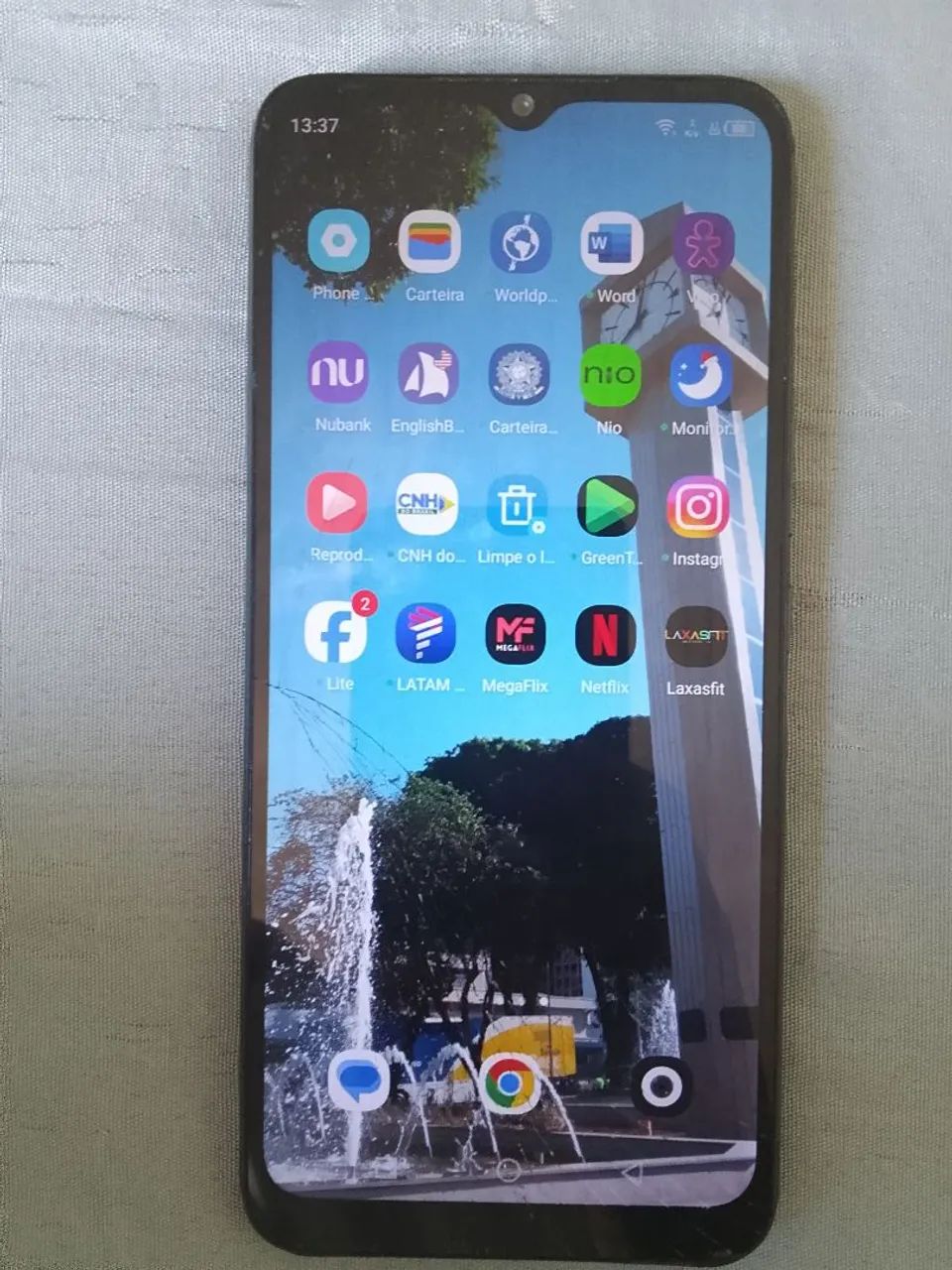 Smartphone infinity smart