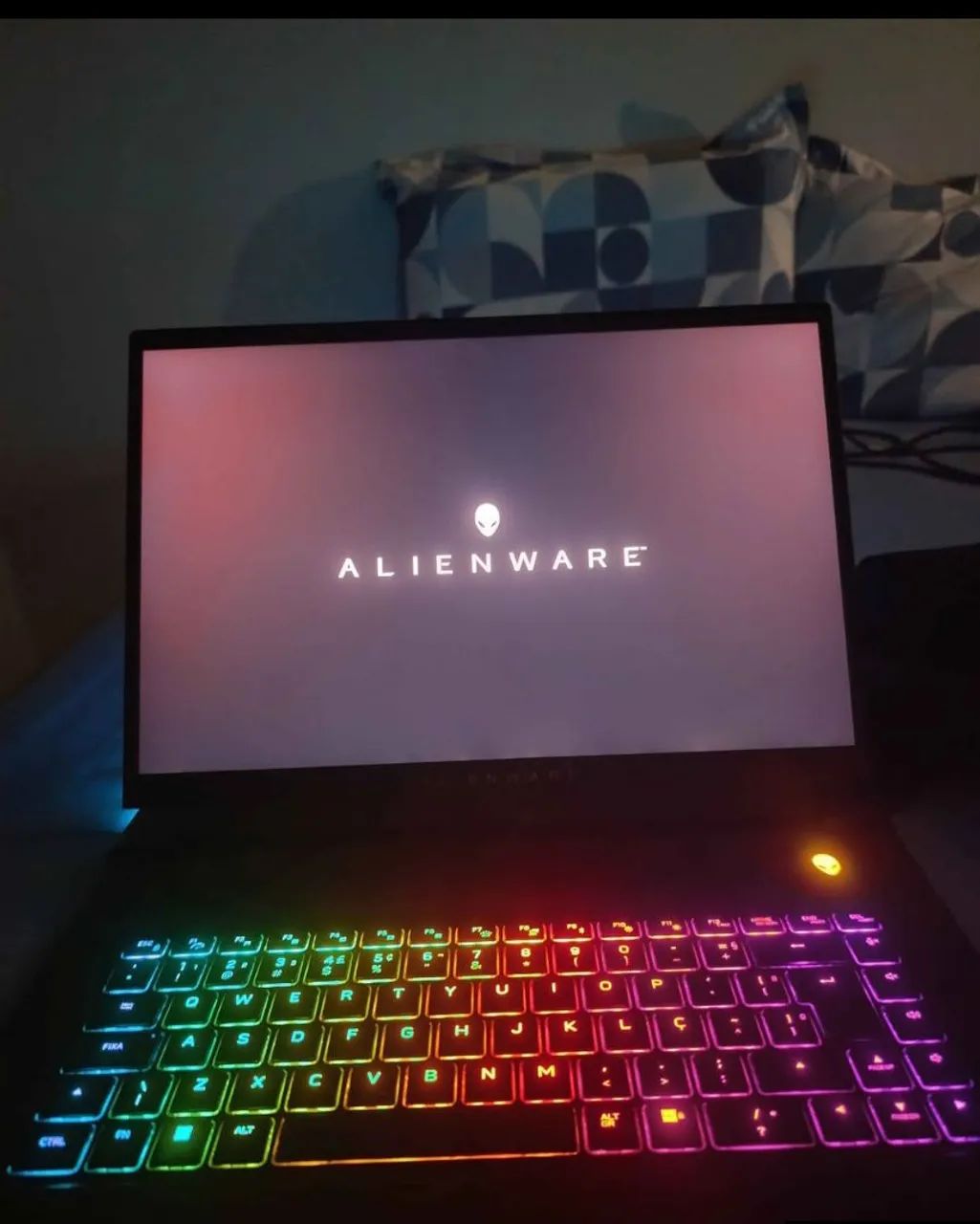 Notebook Premium Alien were M16 r1 