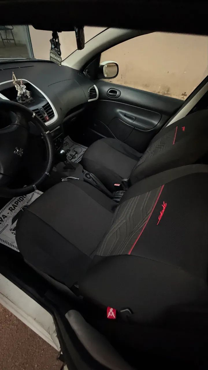 Peugeot 207 Active 1.4 Flex 8V 5P 2015 - Foto 4