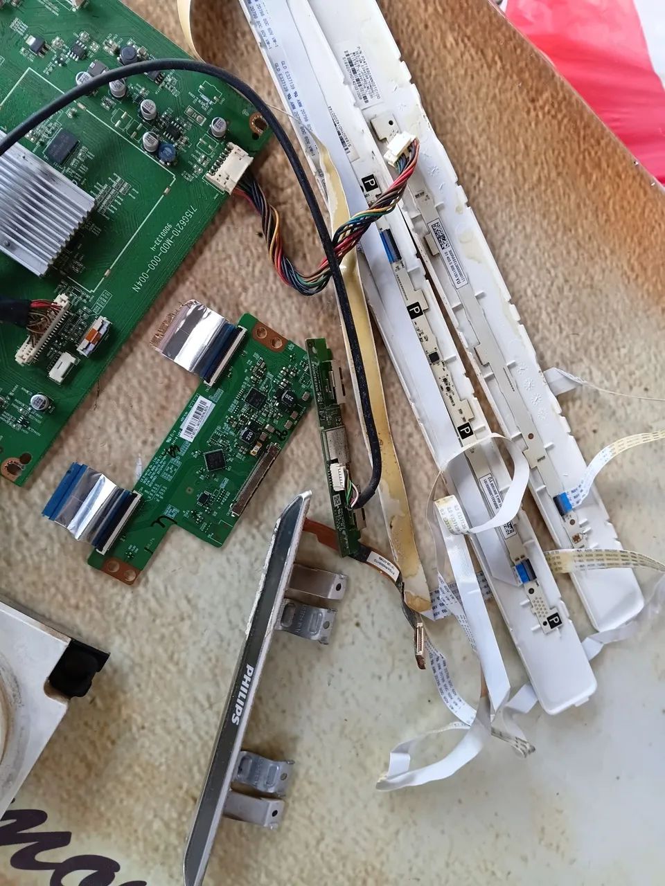 Kit Placa Principal Philips 47pfg6809/78 + T-con + Alto-falantes - Foto 6