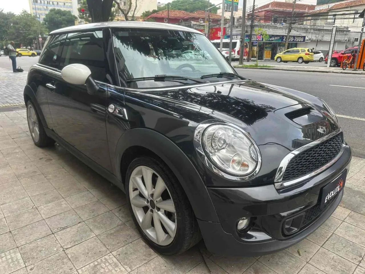 Mini Cooper S 1.6 Aut. 2013 - Foto 2