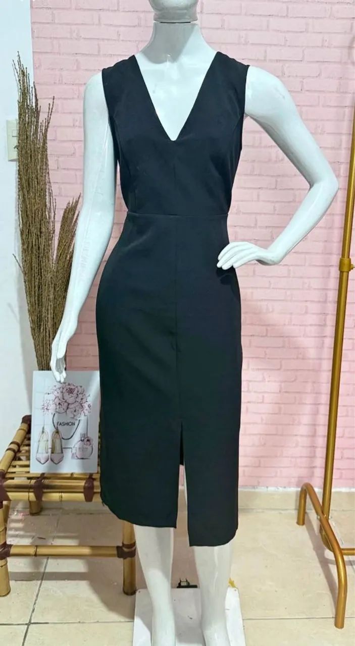 Vestido preto elegante 