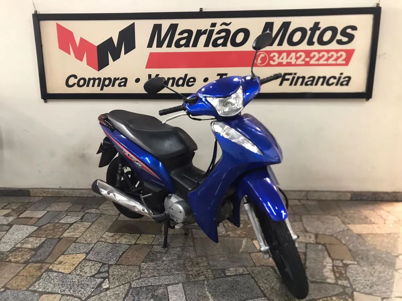Biz 125 EX 2017  - Foto 3