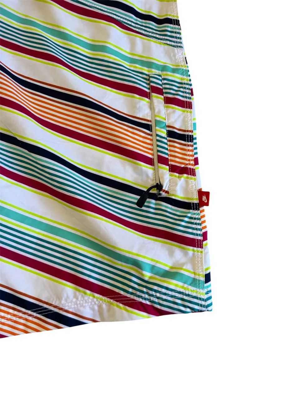 Bermuda surf Nike original  - Foto 3
