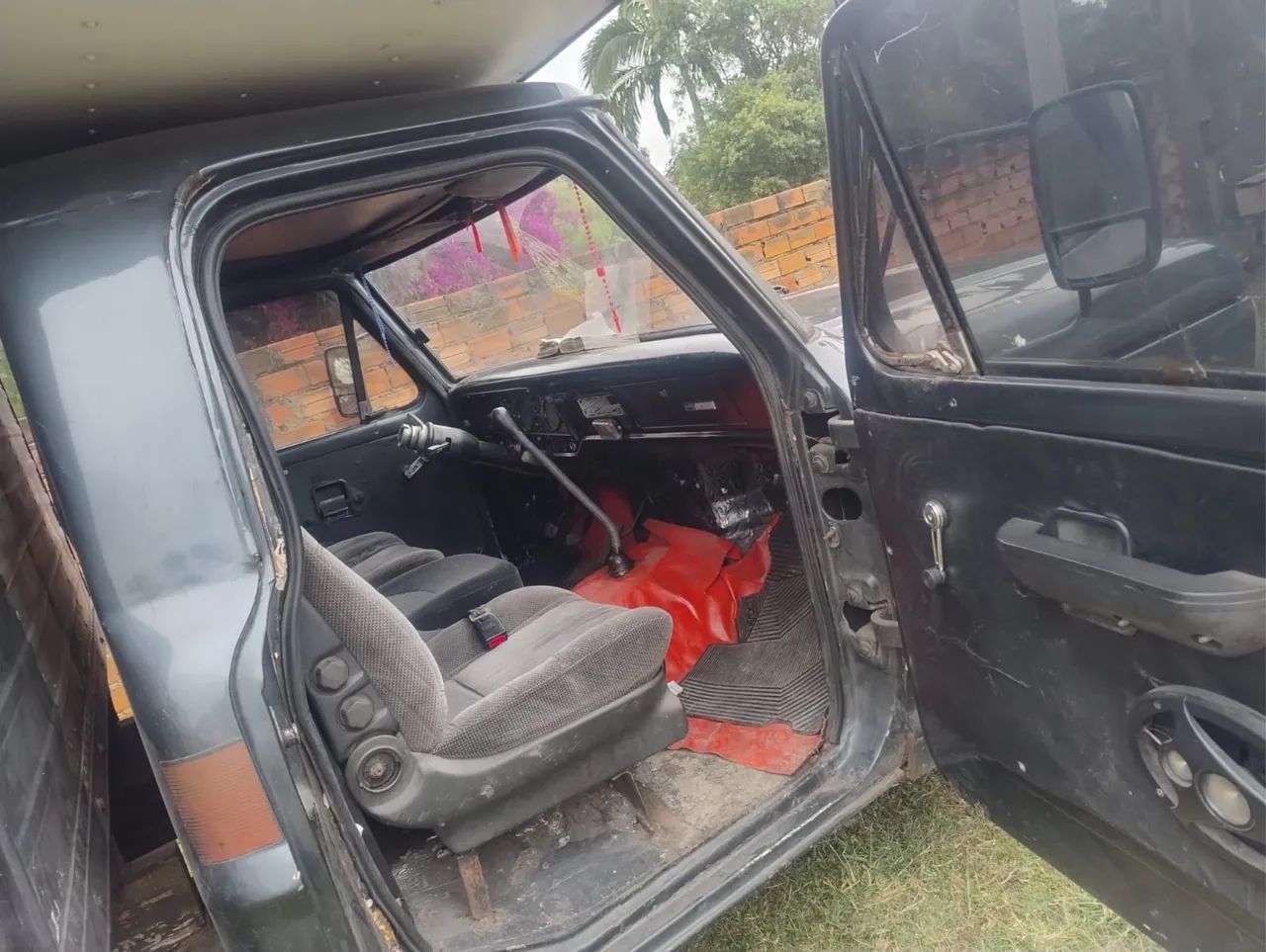 Vendo Ford f1000