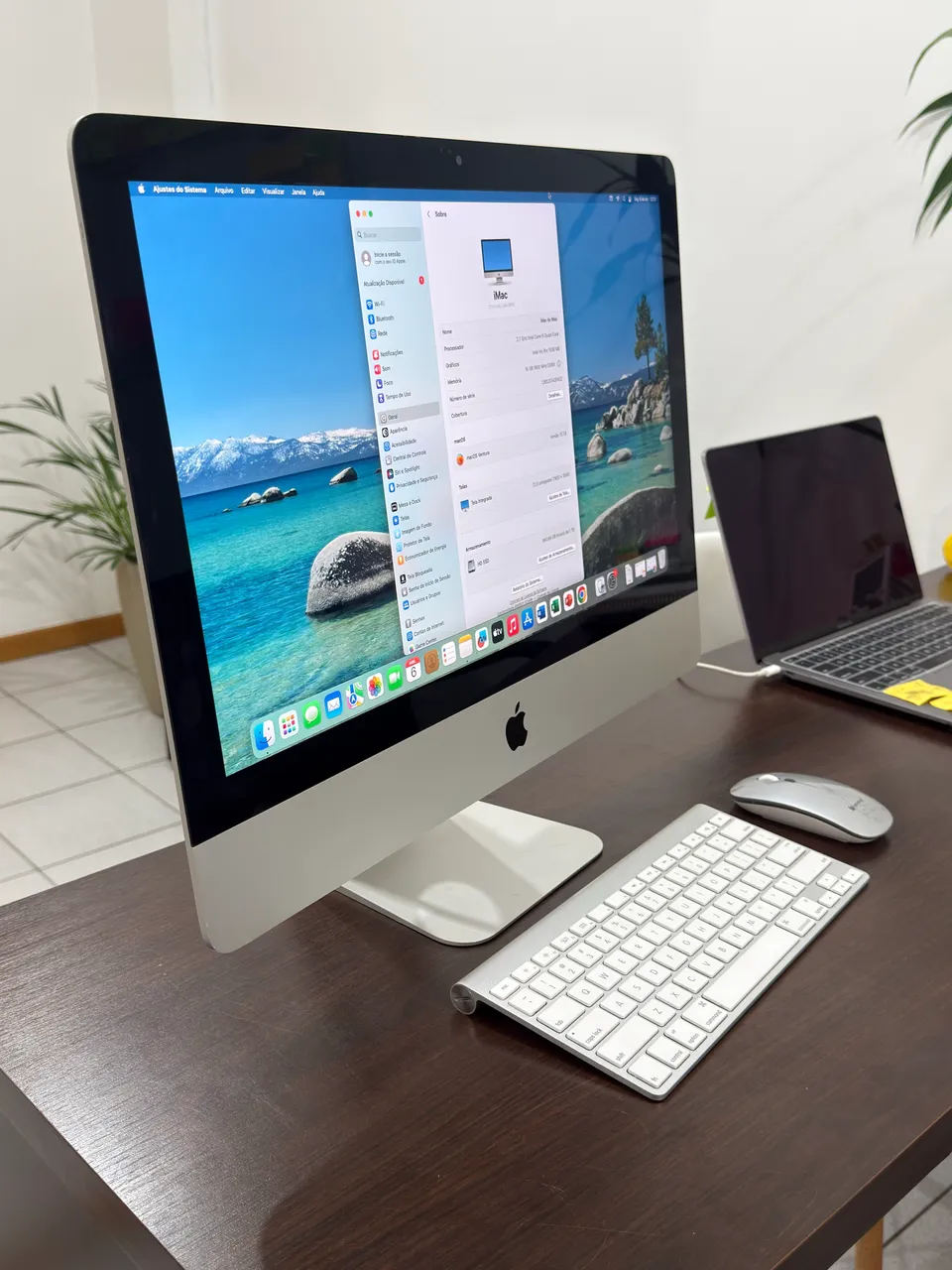 Apple iMac 21.5インチ 2017(※Magic Mouseなし) iMac 21.5 inch 2017 Novíssimo + Magic Keyboard + Magic Mouse