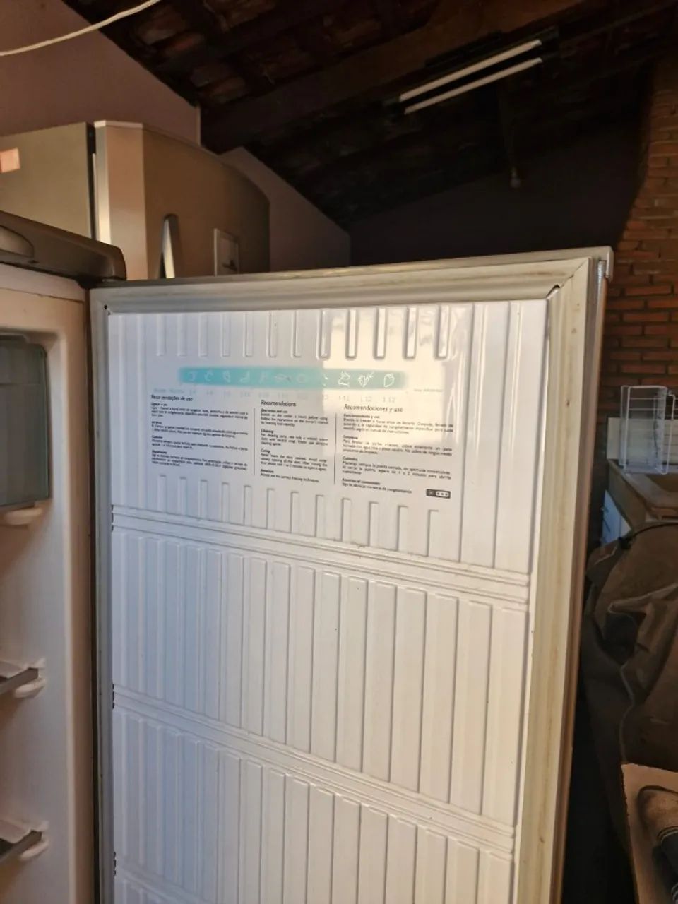 Freezer Vertical Electrolux 210L - Foto 4