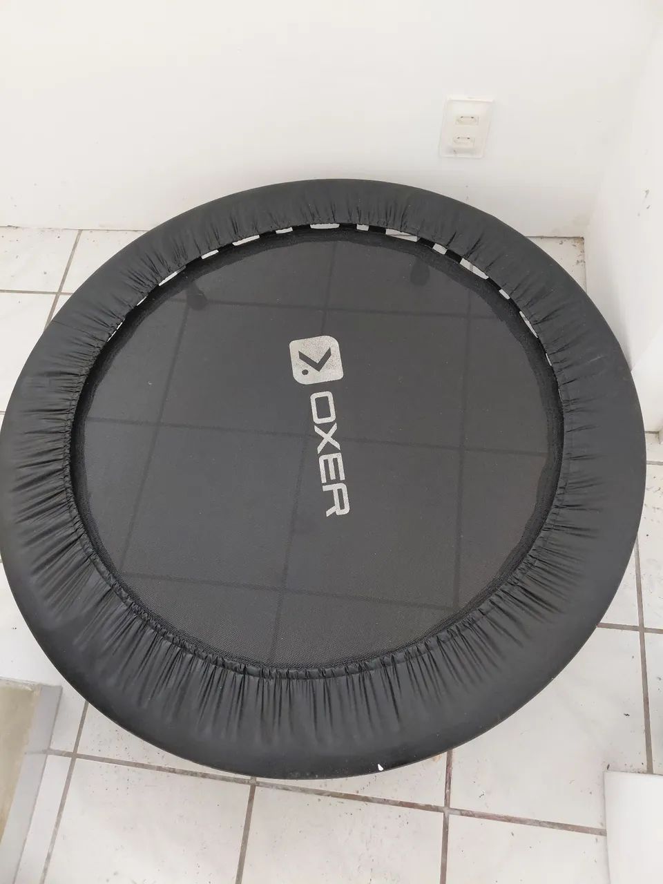 Cama elástica para exercícios