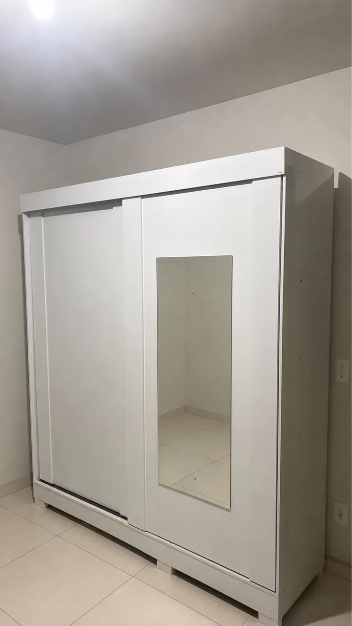 Guarda-roupa Solteiro