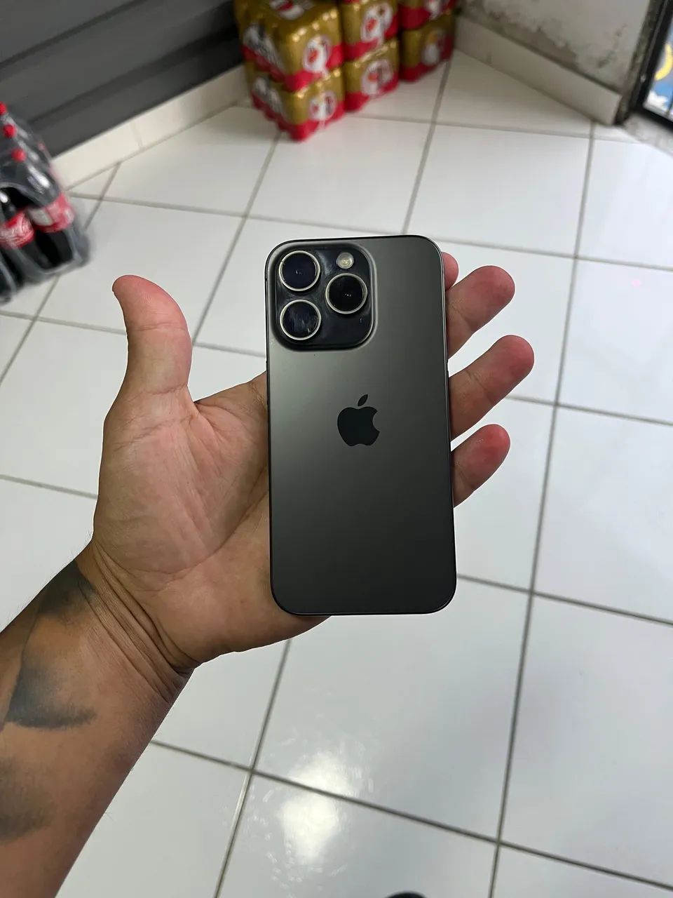 iPhone 15 pro 256g  - Foto 2