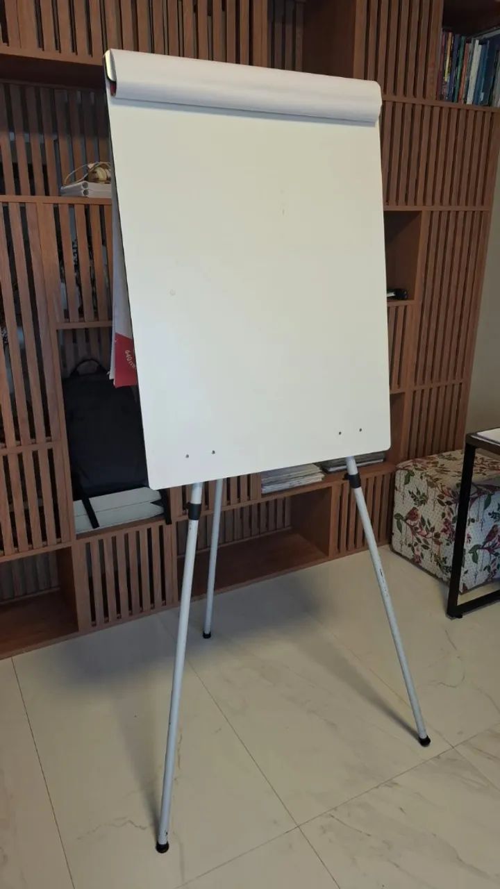 Flip Chart (pernas retráteis)