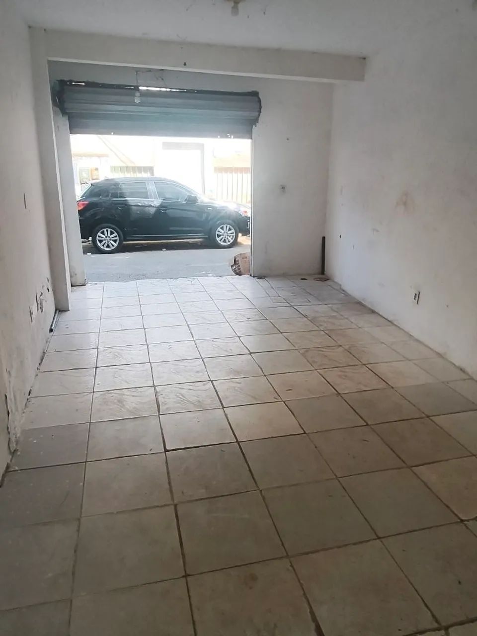Aluga-se ponto comercial 