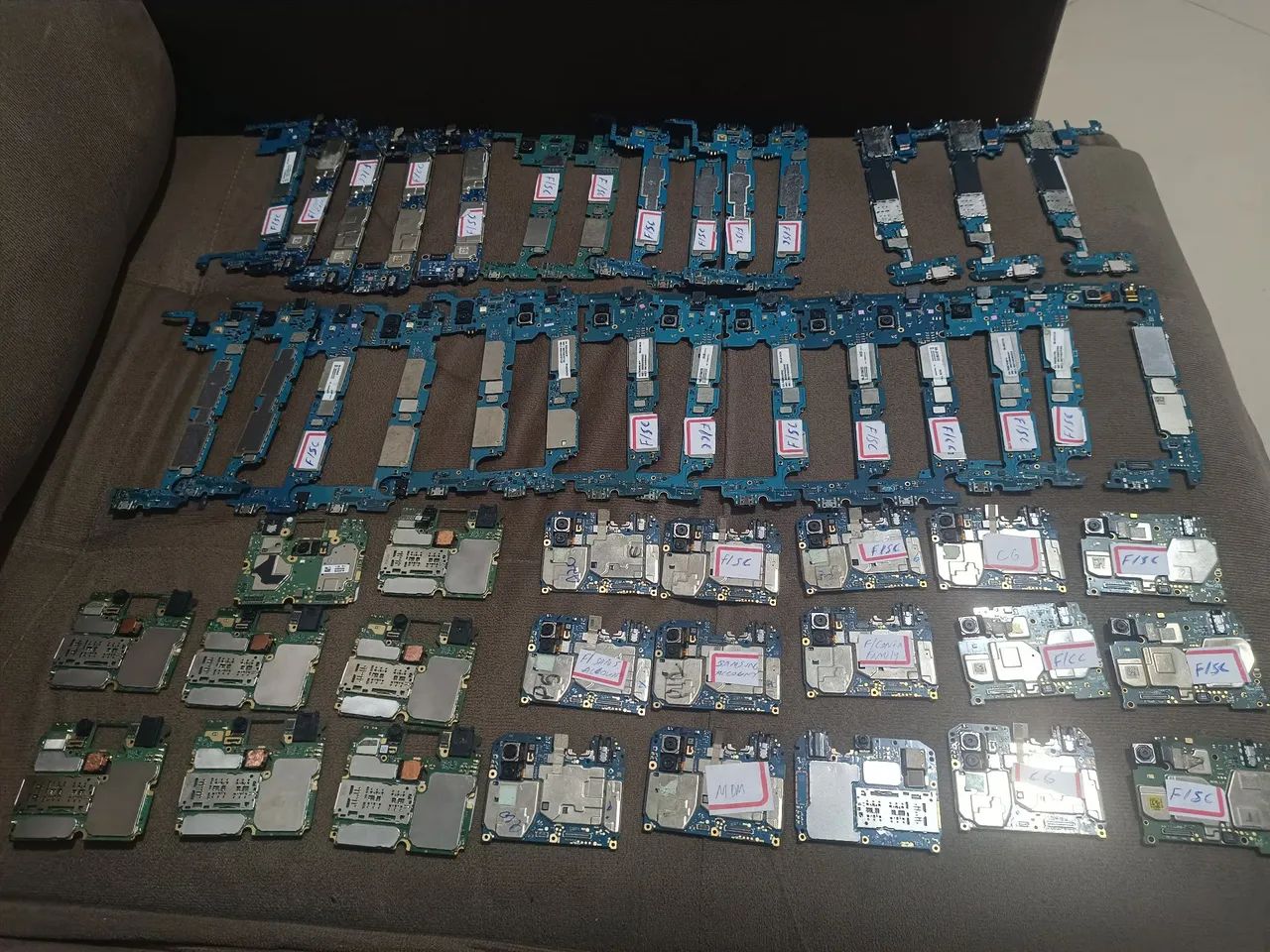 Lote de 50 placas mãe celular funcionando para técnicos  - Foto 6