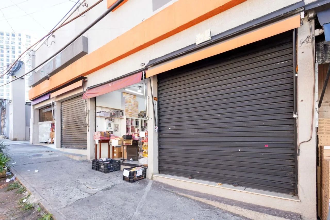 Loja na Rua Conde de Sarzedas, 143  40 m² - Foto 2