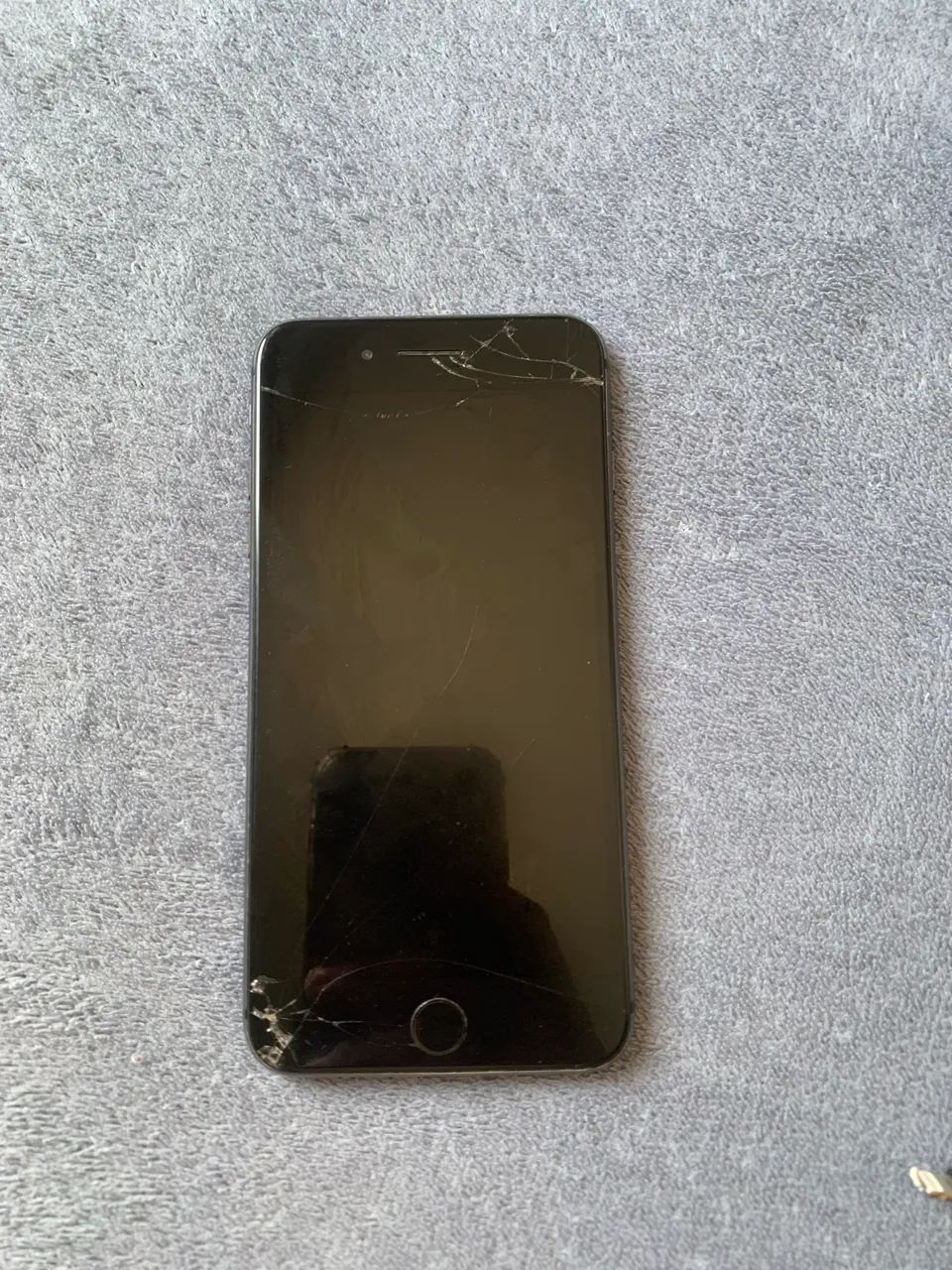 vendo iphone 8 plus pra troca de peças  - Foto 3