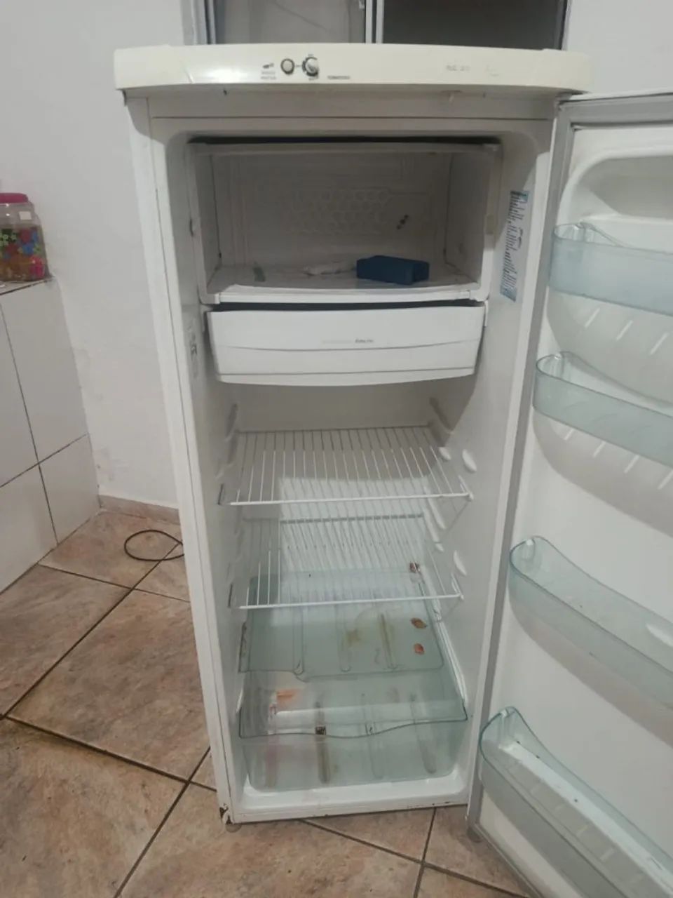 GELADEIRA ELETROLUX  - Foto 4