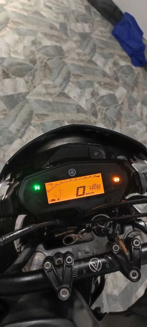 Vendo XTZ Lander 250 R$18,700.