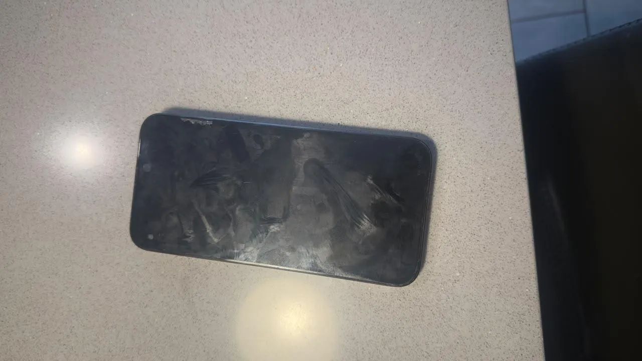 iPhone 15 Pro Max - 512gb - Foto 2