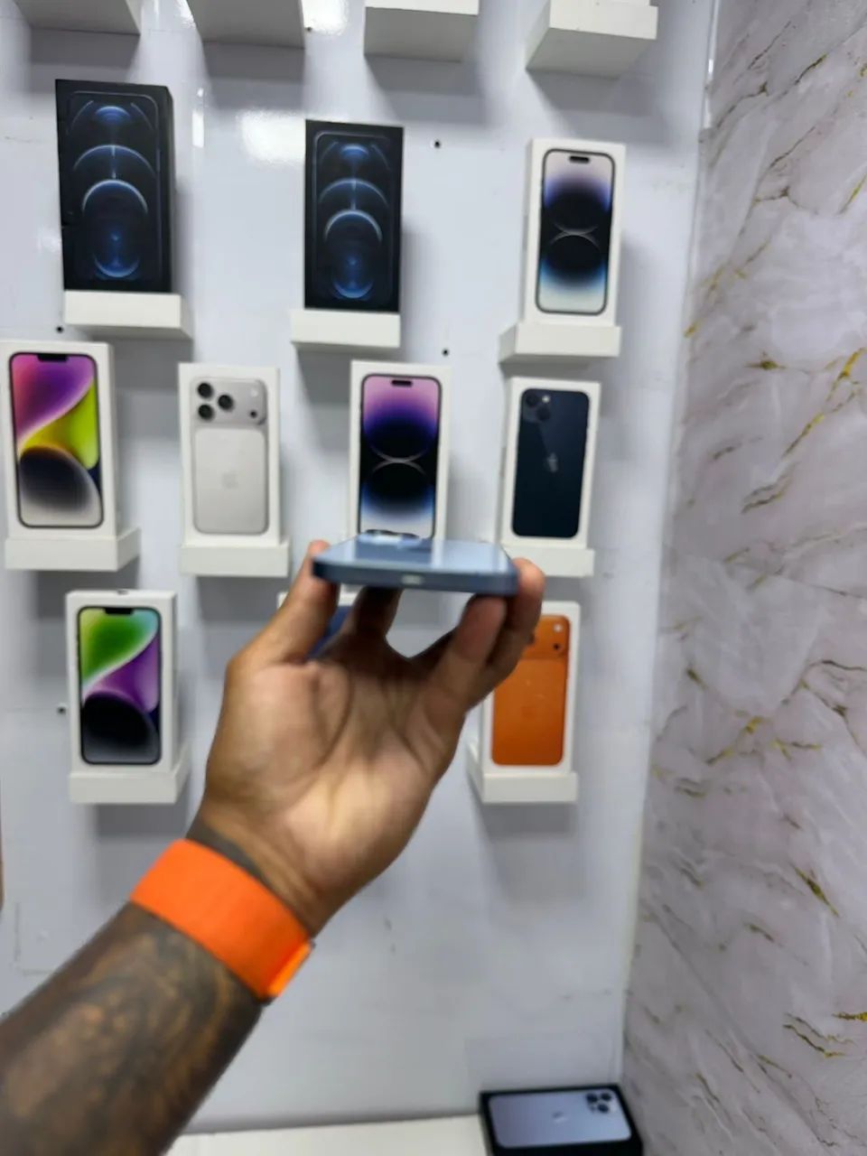 iPhone 14 PLUS 256GB ?2.999 - Celulares e Smartphones - Samambaia
