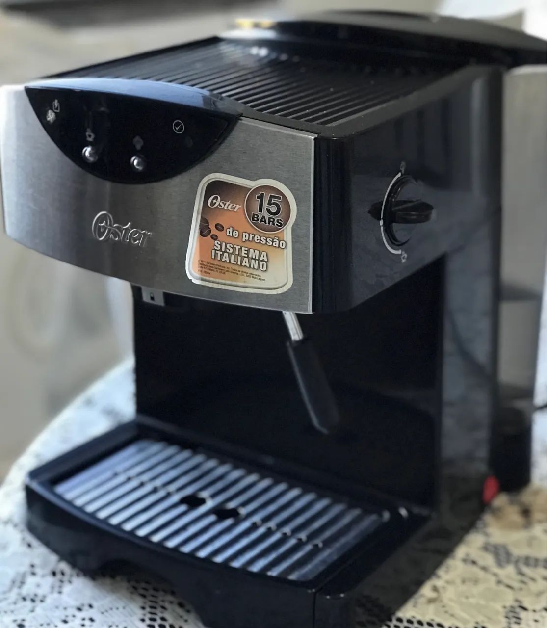 Máquina de café expresso Oster