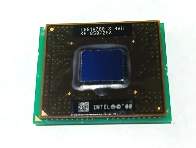 Processador Intel Pentium III Mobile ? 850 MHz