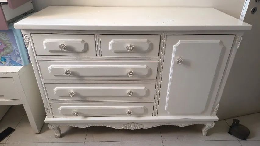 Cômoda de madeira maciça linda ? - Foto 2