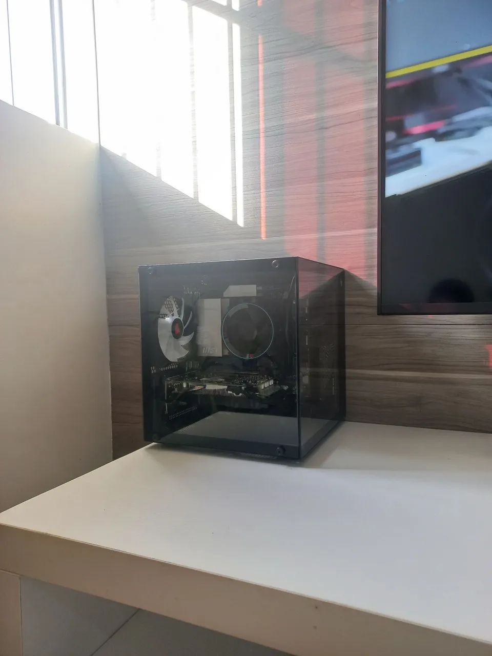 VENDO RX 580 PRA SAIR LOGO