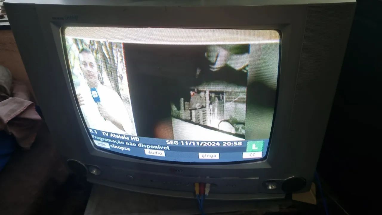 Vendo TV de tubo de 20 polegadas lg turbo - Foto 3