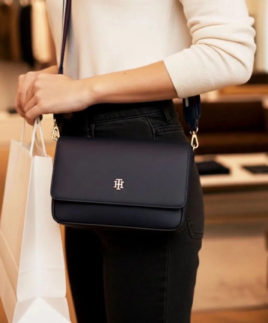 Bolsa Tommy Hilfiger Navy Blue - Foto 2