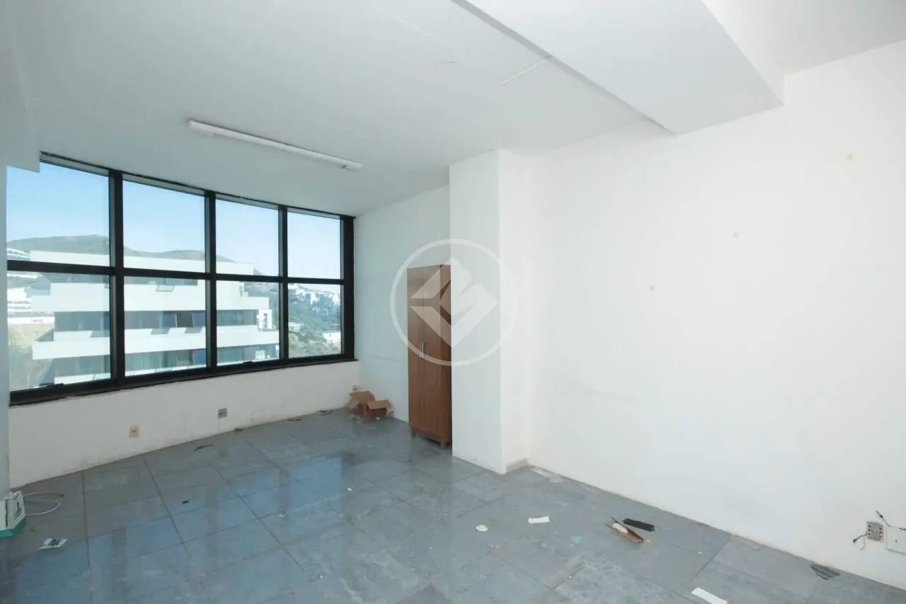 SALA COMERCIAL PARA LOCAÇÃO NO BAIRRO ESTORIL! - Foto 3