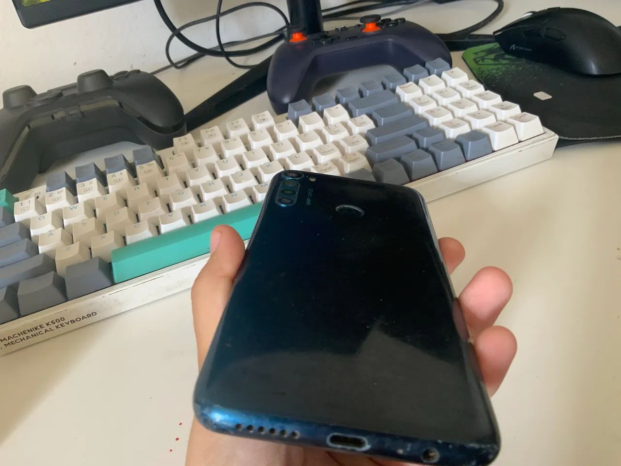 Celulares pra consertar 