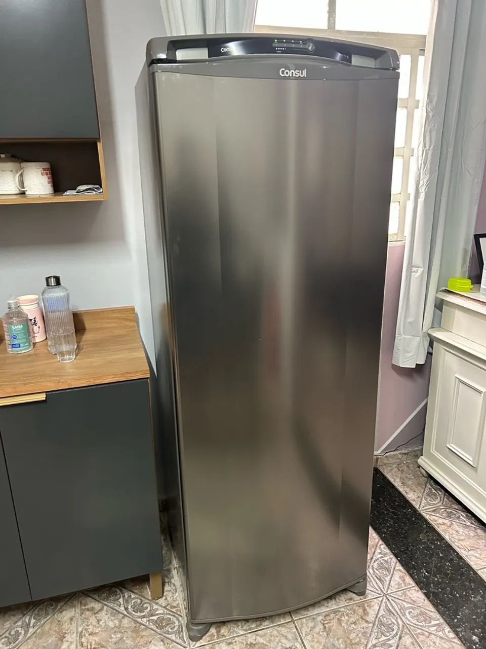 Geladeira Inox Cônsul