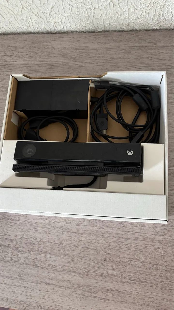 Microsoft XBOX One 500gb Standard Cor Preto - Foto 3