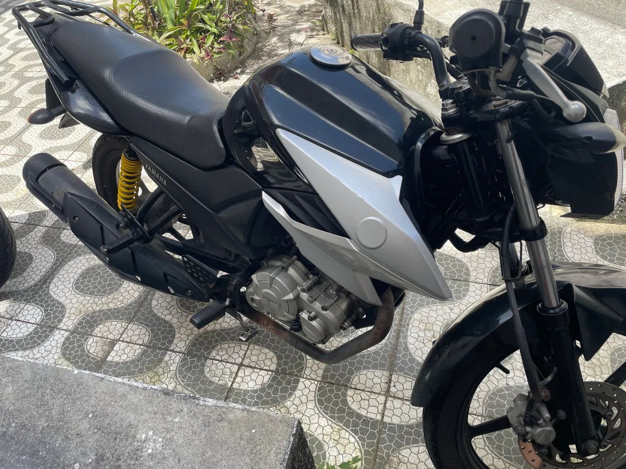 Fazer 150 2018 em perfeito estado 