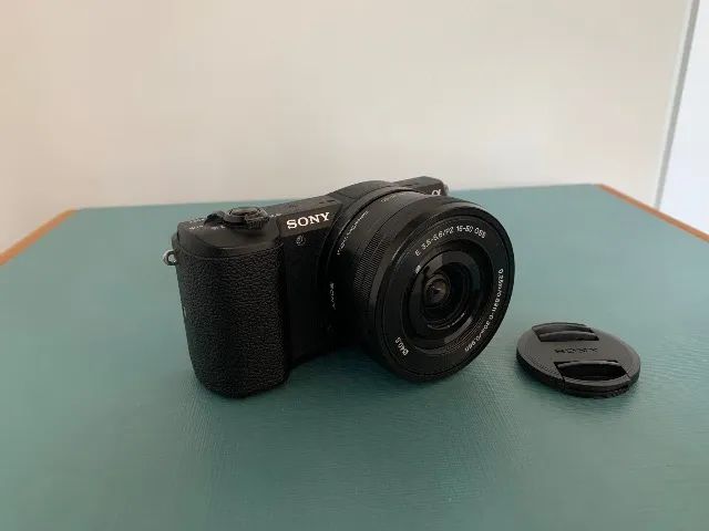 Camera Sony A5100 (usada em ótimo estado)