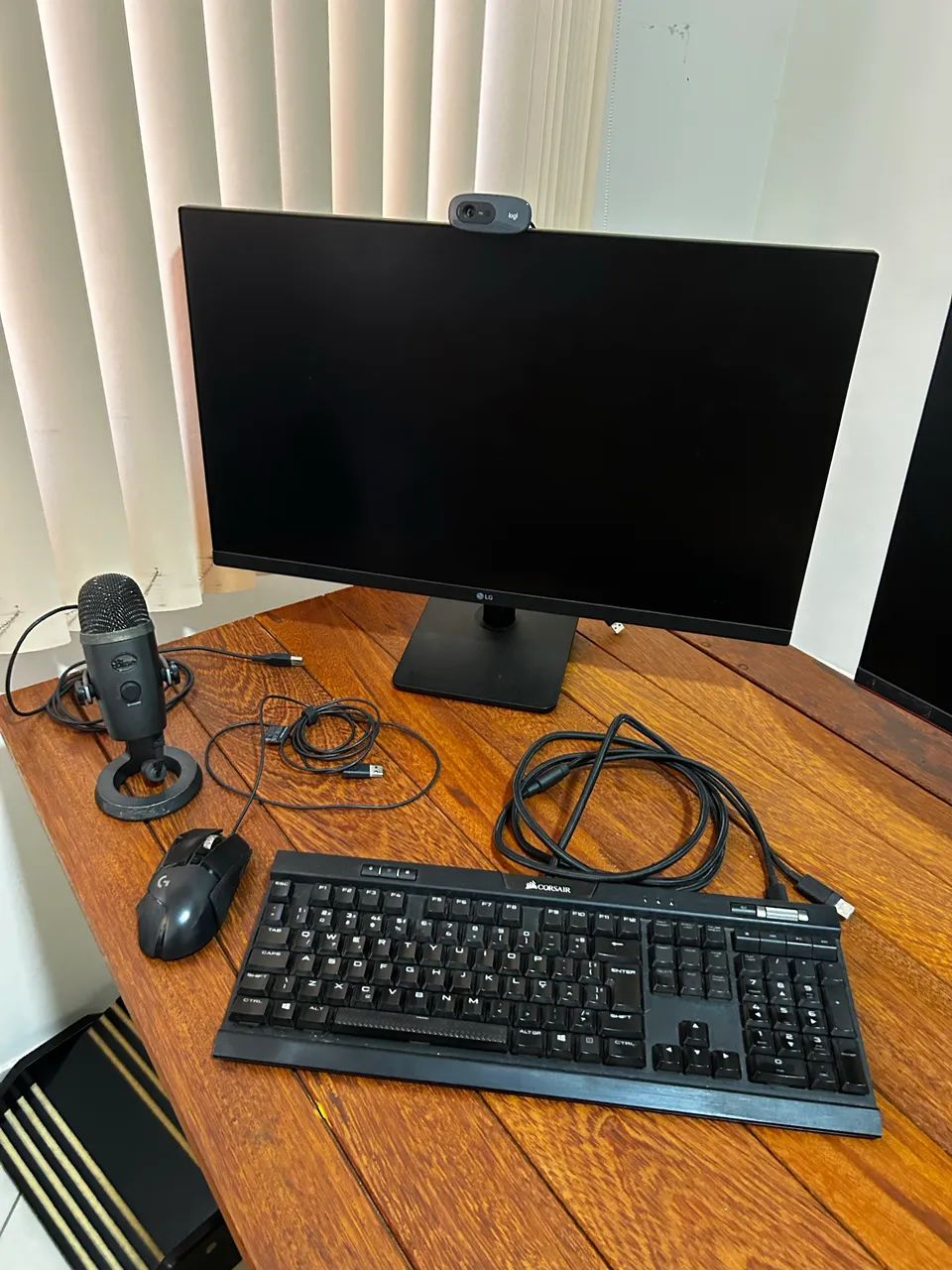 Monitor LG 27 IPS - Foto 2