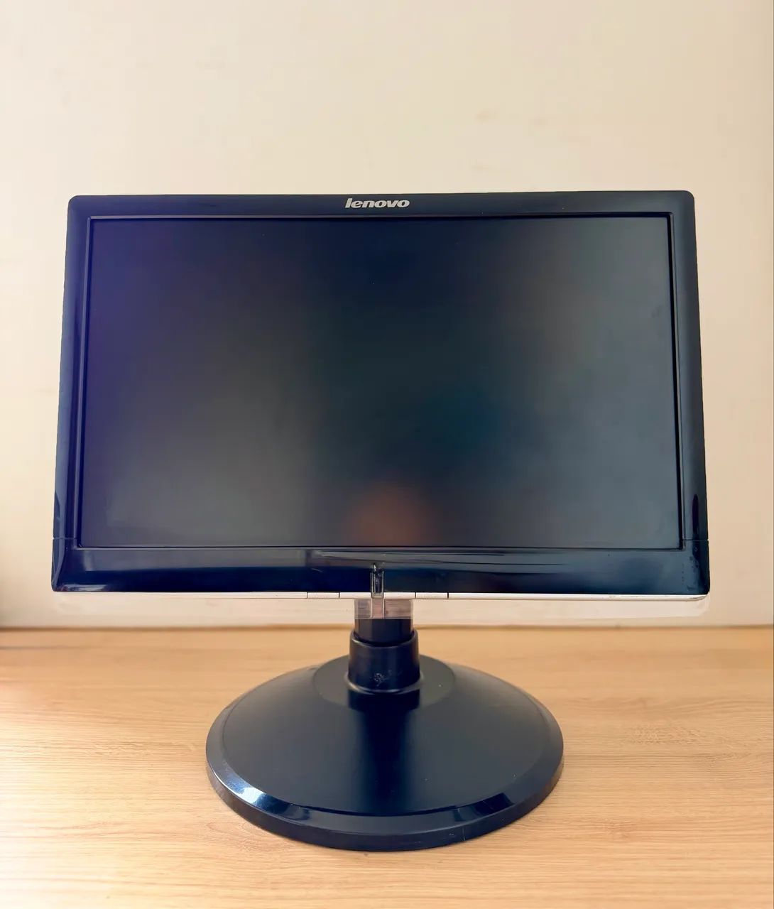 Monitor Lenovo D1960WA 18,5? LCD  - Foto 3