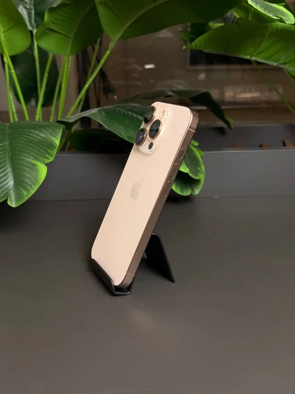 iPhone 16 Pro 512GB - Desert - Foto 2