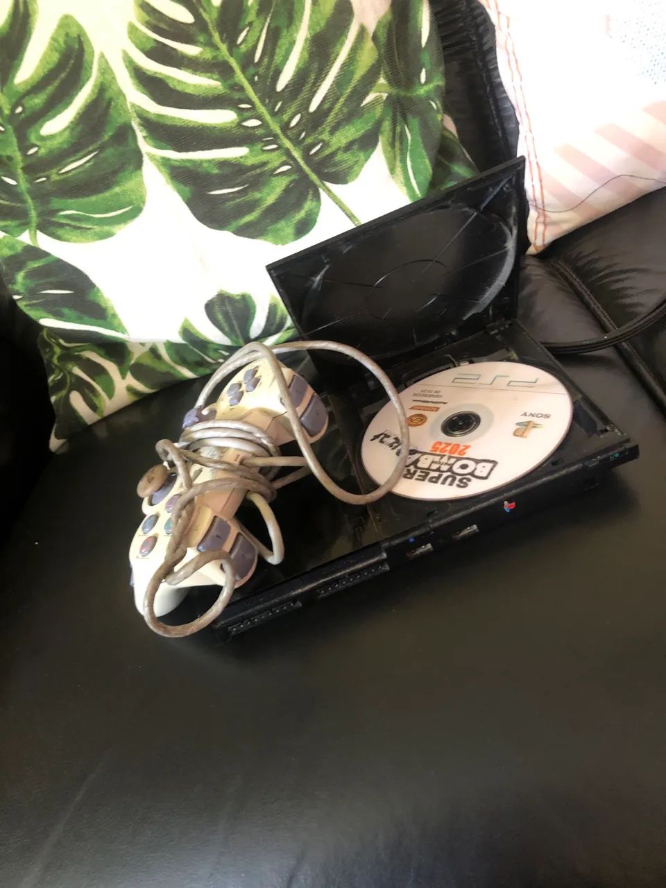 Ps2 slin 1 controle 1 memori card 2 jogos completo  - Foto 3