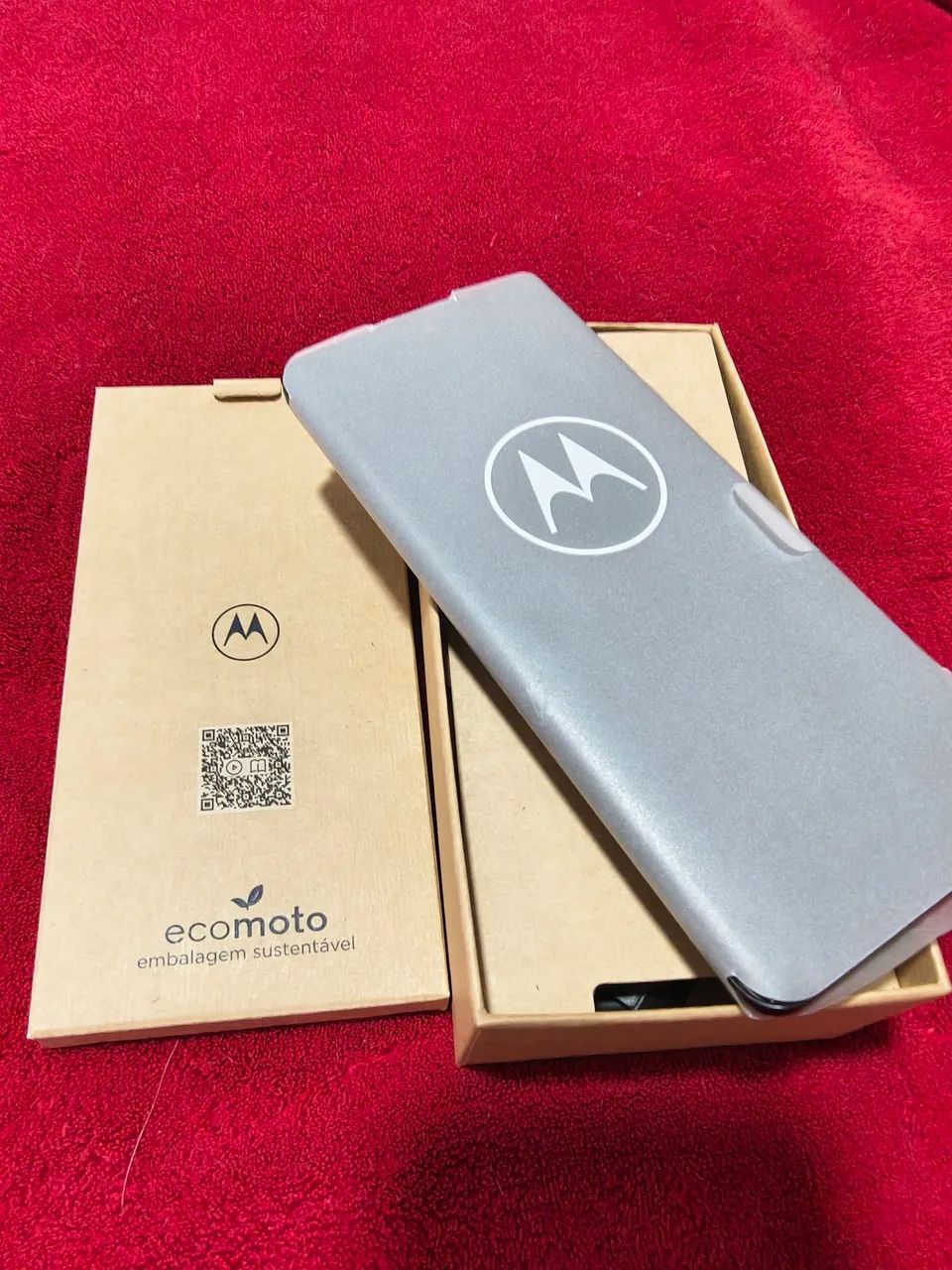 Moto Edge 50 pro Impecável  - Foto 2