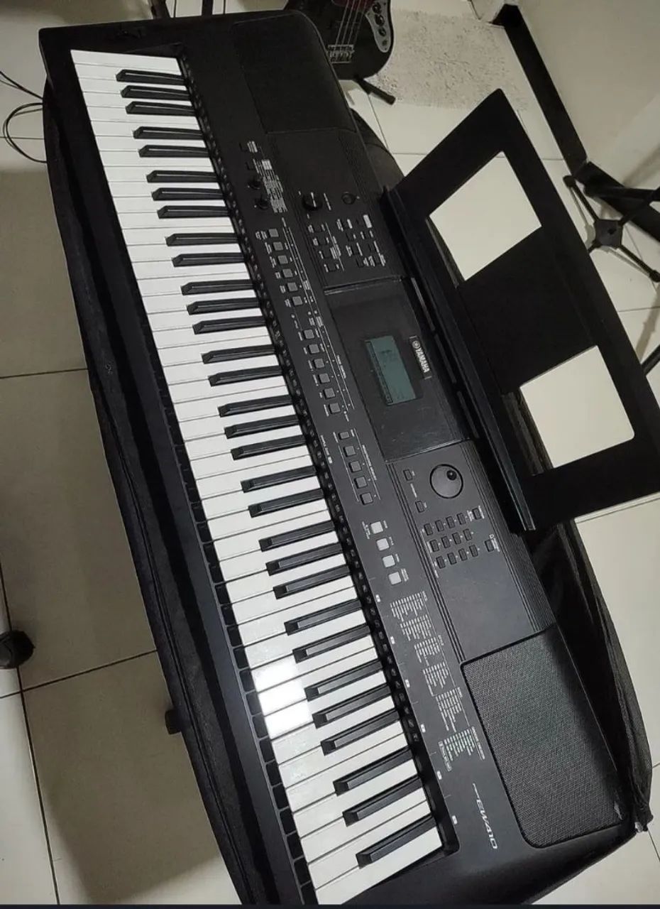 Teclado yamaha 