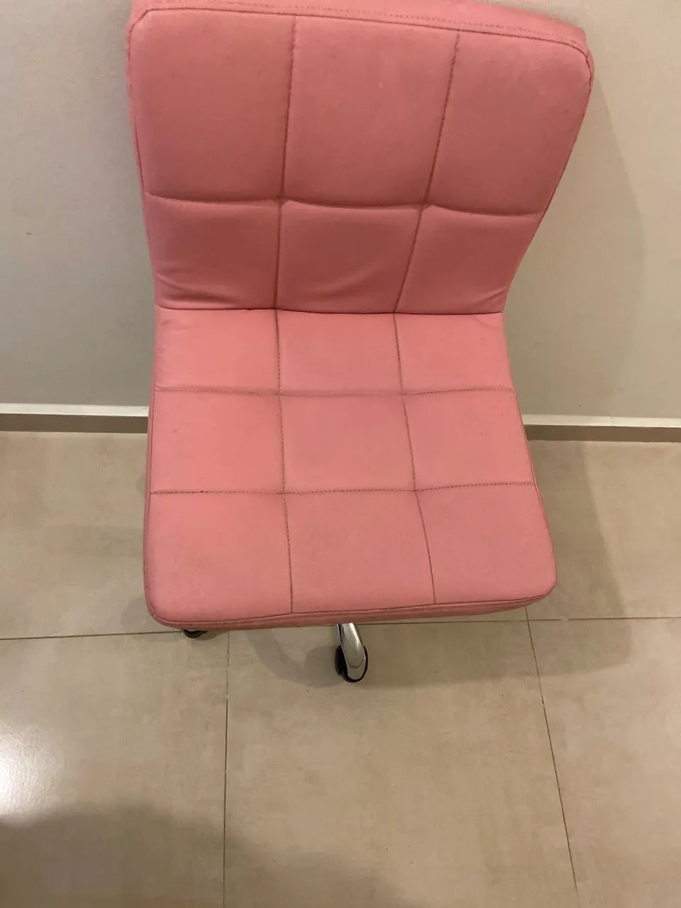 Cadeira Rosa Usada - Foto 3