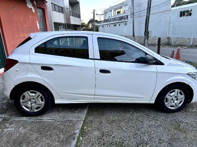 Chevrolet Onix JOY Hatch 1.0 8V Flex Mec. 4P 2018 - Foto 4