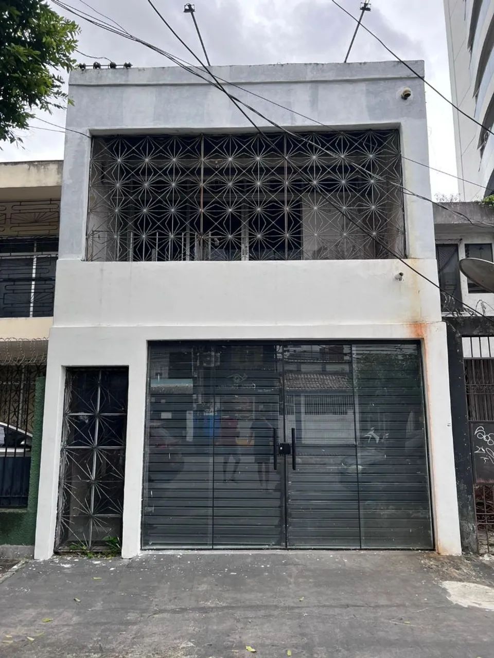 Alugo Loja com 2 pavimentos na Antônio Barreto 