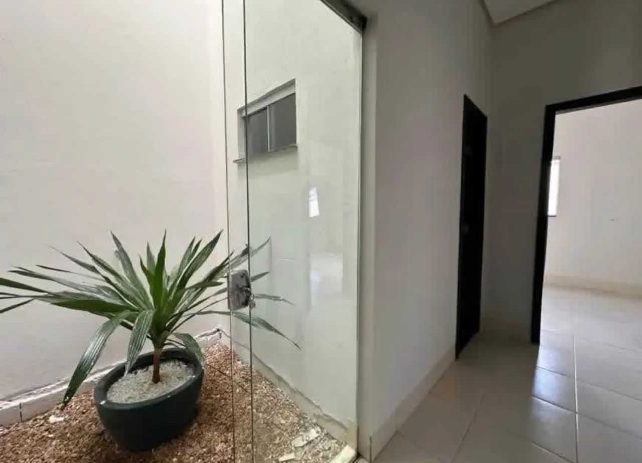 Vende-se casa no Parque Iracema 
