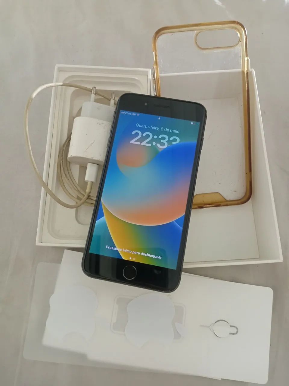 IPhone 8 plus 64gb seminovo - Celulares e Smartphones - Centro