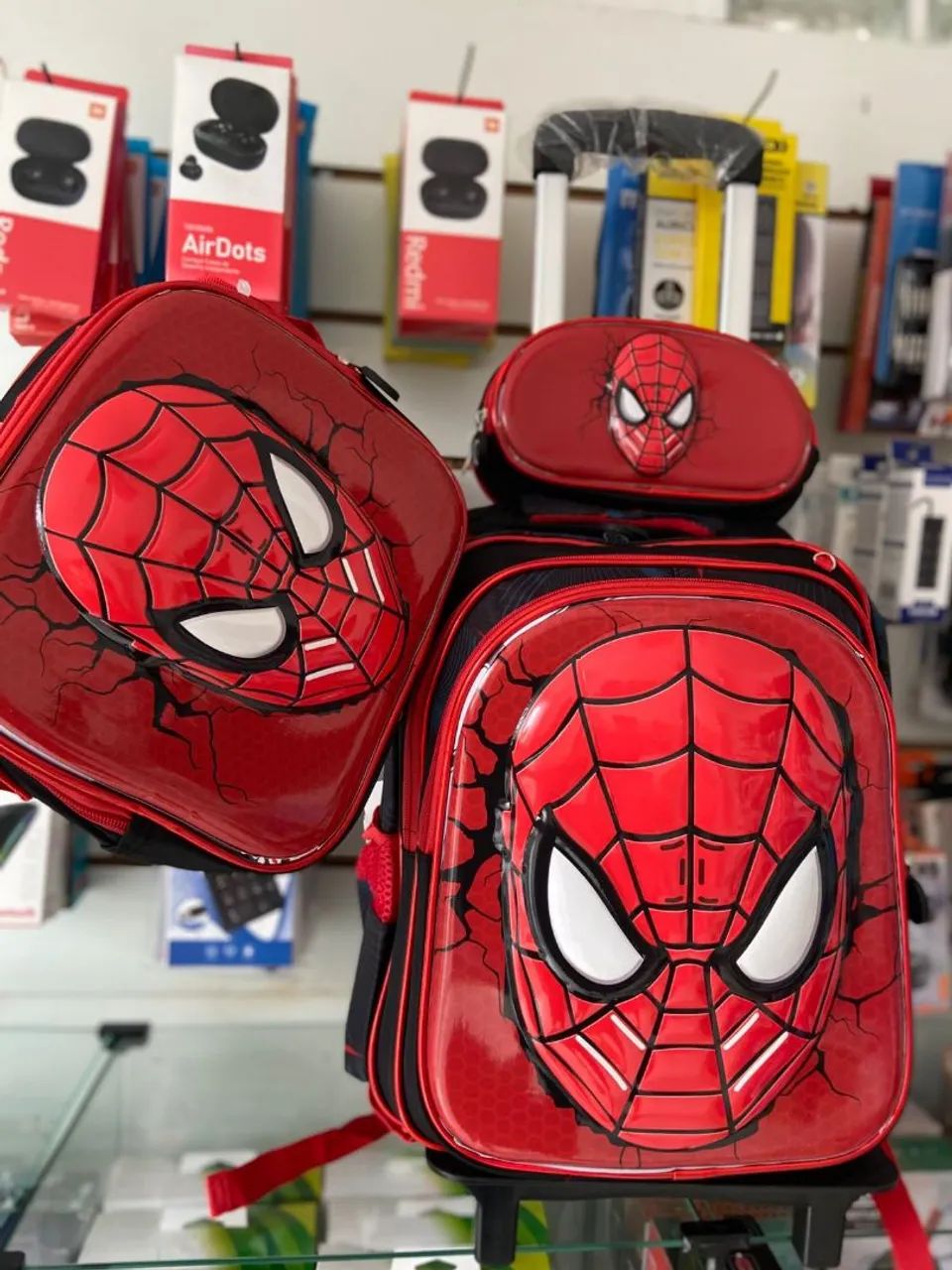 Kit Escolar Mochila com Rodinhas, Lancheira Térmica e Estojo -  Masculina