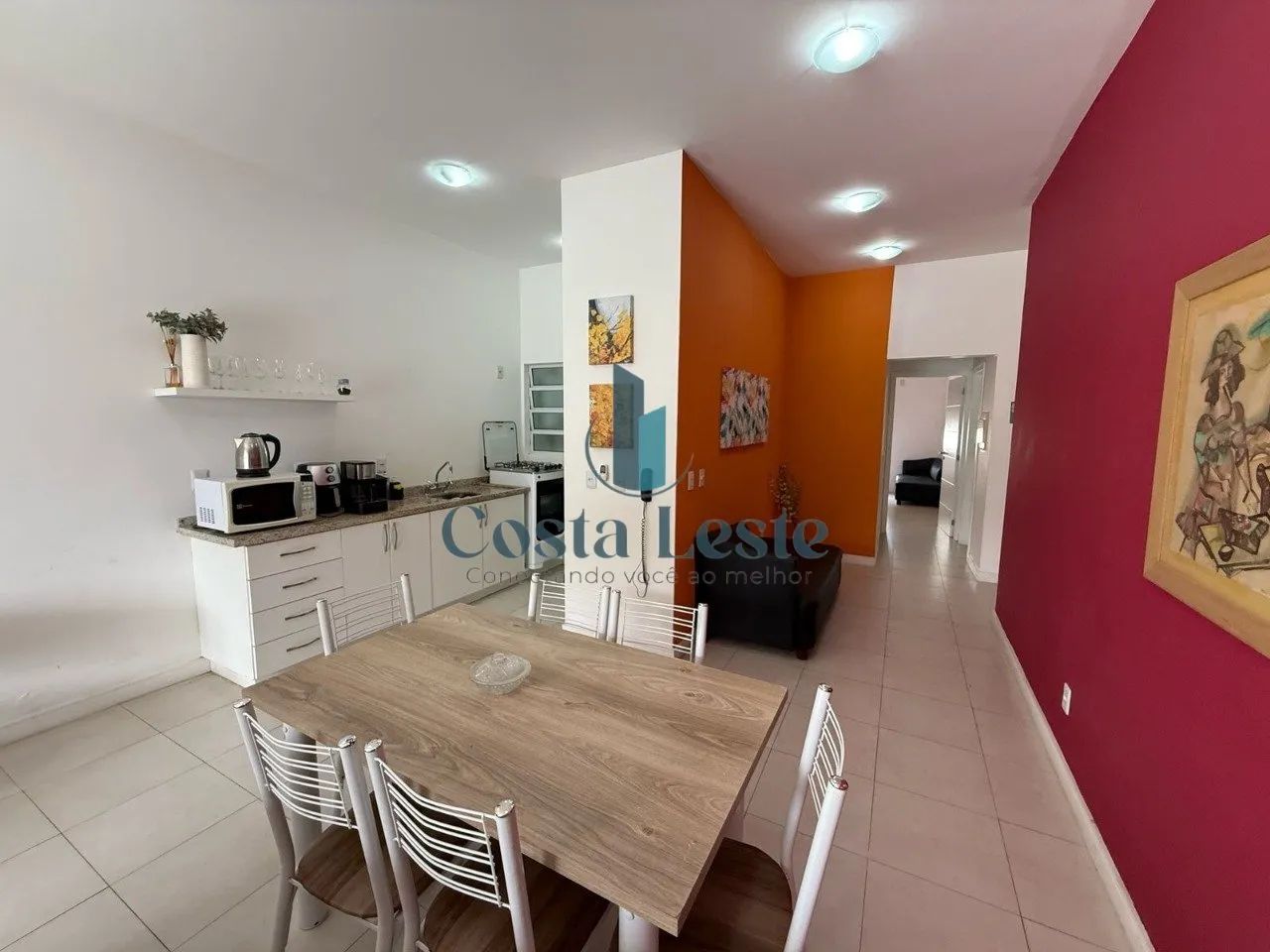 Amplo apartamento de 2 dormitórios no Santinho - Foto 3